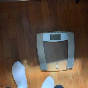 Meet your Posher, Dara